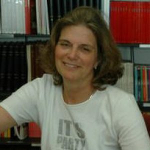 Maria Helena Bróglio Mendes Barbosa da Costa Salema Professora Auxiliar Aposentada