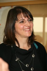Paula Cristina da Encarnação Oliveira Guimarães Professora Auxiliar
